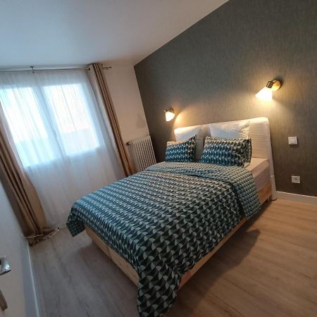 Chelles Centre Ville 2 Chambres Pres Des Bords De Marne 10 Minutes A Pieds De La Gare De Chelles-Gournay 5 Minutes De La Gare De Vaires-Sur-Marne 20 Minutes De Disneyland Jusqu'A 5 Couchages Possibles 외부 사진