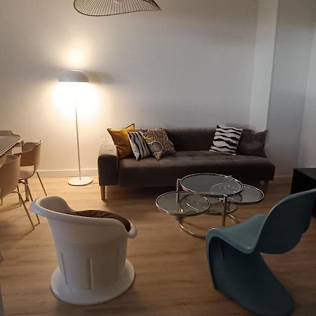 Chelles Centre Ville 2 Chambres Pres Des Bords De Marne 10 Minutes A Pieds De La Gare De Chelles-Gournay 5 Minutes De La Gare De Vaires-Sur-Marne 20 Minutes De Disneyland Jusqu'A 5 Couchages Possibles 외부 사진