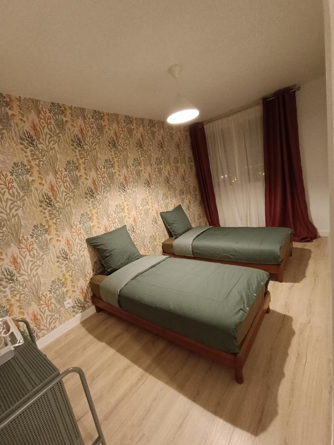 Chelles Centre Ville 2 Chambres Pres Des Bords De Marne 10 Minutes A Pieds De La Gare De Chelles-Gournay 5 Minutes De La Gare De Vaires-Sur-Marne 20 Minutes De Disneyland Jusqu'A 5 Couchages Possibles 외부 사진
