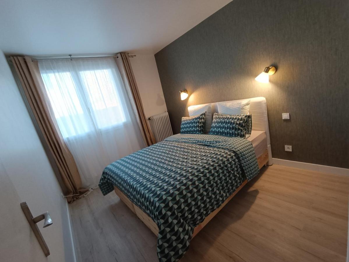 Chelles Centre Ville 2 Chambres Pres Des Bords De Marne 10 Minutes A Pieds De La Gare De Chelles-Gournay 5 Minutes De La Gare De Vaires-Sur-Marne 20 Minutes De Disneyland Jusqu'A 5 Couchages Possibles 외부 사진