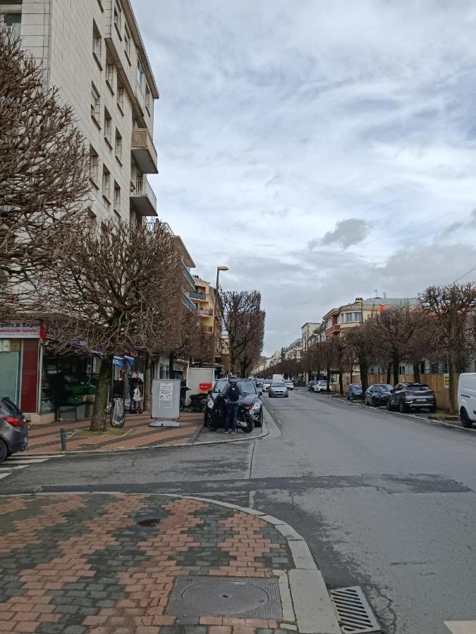 Chelles Centre Ville 2 Chambres Pres Des Bords De Marne 10 Minutes A Pieds De La Gare De Chelles-Gournay 5 Minutes De La Gare De Vaires-Sur-Marne 20 Minutes De Disneyland Jusqu'A 5 Couchages Possibles 외부 사진