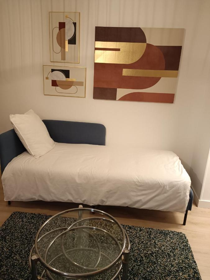Chelles Centre Ville 2 Chambres Pres Des Bords De Marne 10 Minutes A Pieds De La Gare De Chelles-Gournay 5 Minutes De La Gare De Vaires-Sur-Marne 20 Minutes De Disneyland Jusqu'A 5 Couchages Possibles 외부 사진